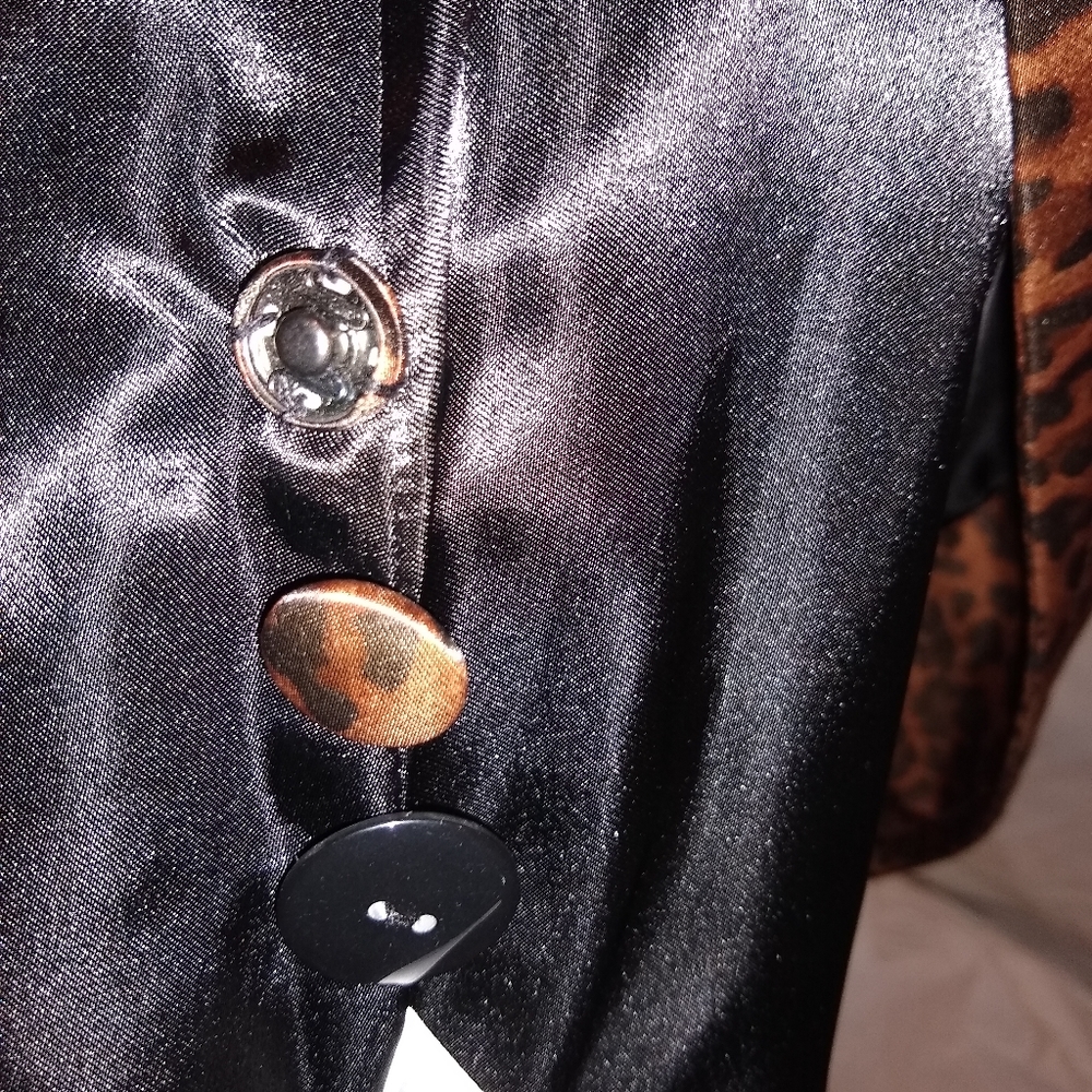 Coat - Picture 8 of 12